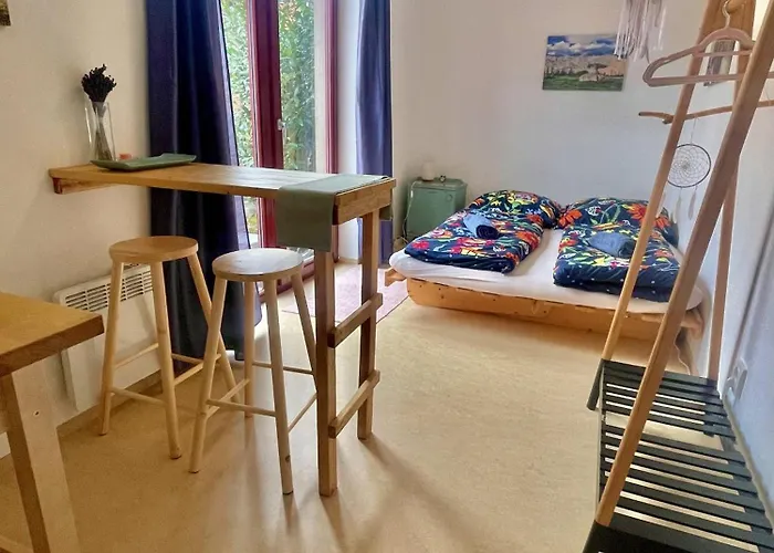 Vyhledna * ベロウン