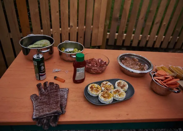 Vyhledna ゲストハウス ベロウン